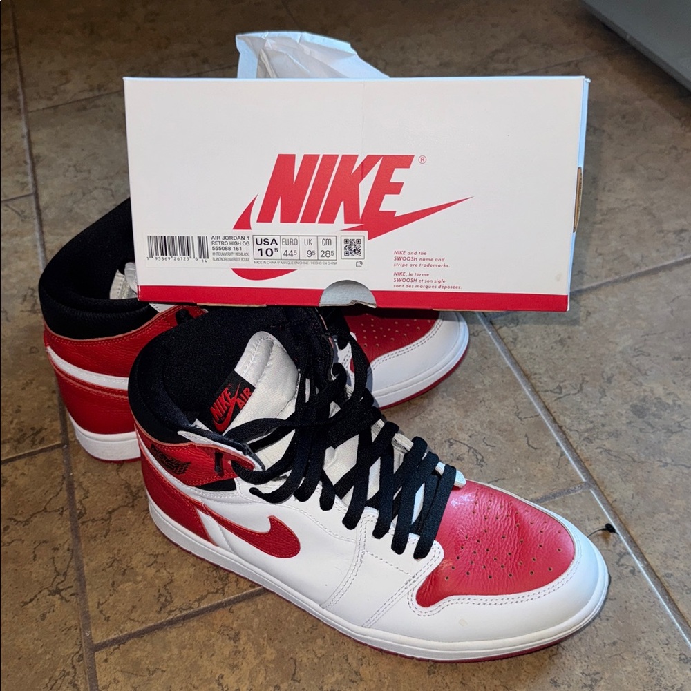 Nike Red and White High-Top Sneakers - Picture 5 of 6
